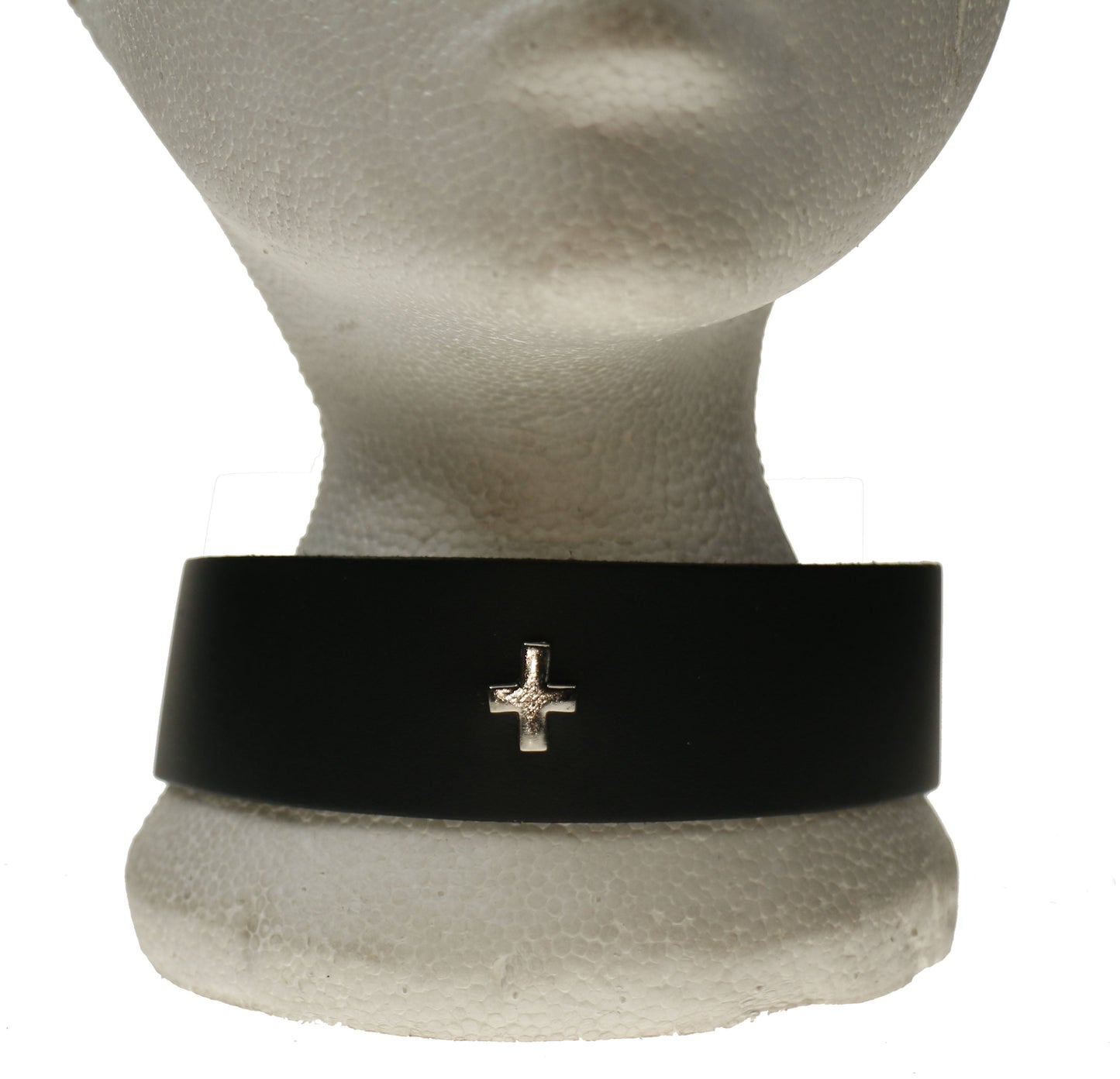 NB269 2 Row Cross Leather Choker