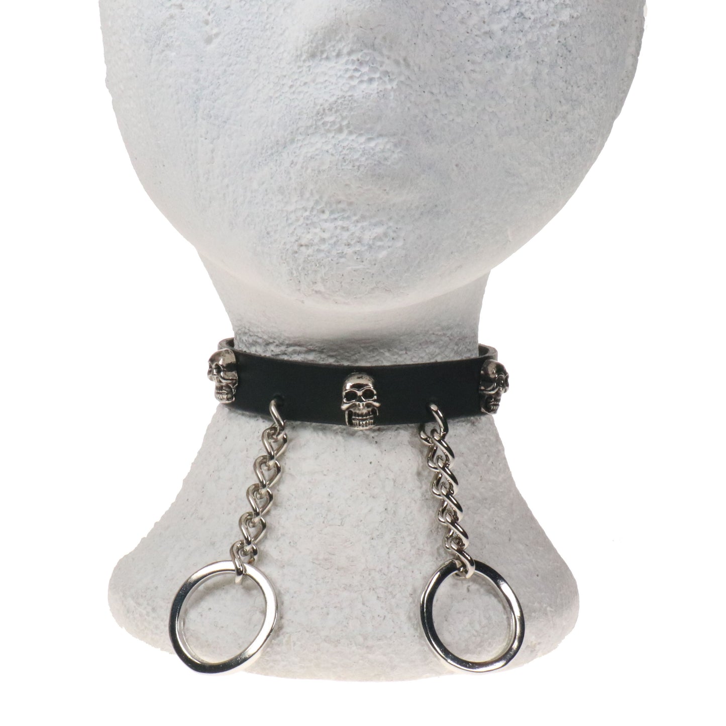 NB335 1 ROW SKULL AND HANGING CHAIN W/CURVED RING Leather Choker