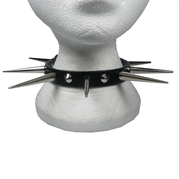 NB188 1 Row Conical and Large Cone Leather Choker