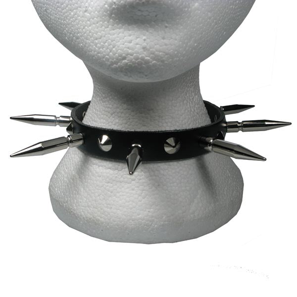NB191 1 Row Conical and Large Spike Leather Choker