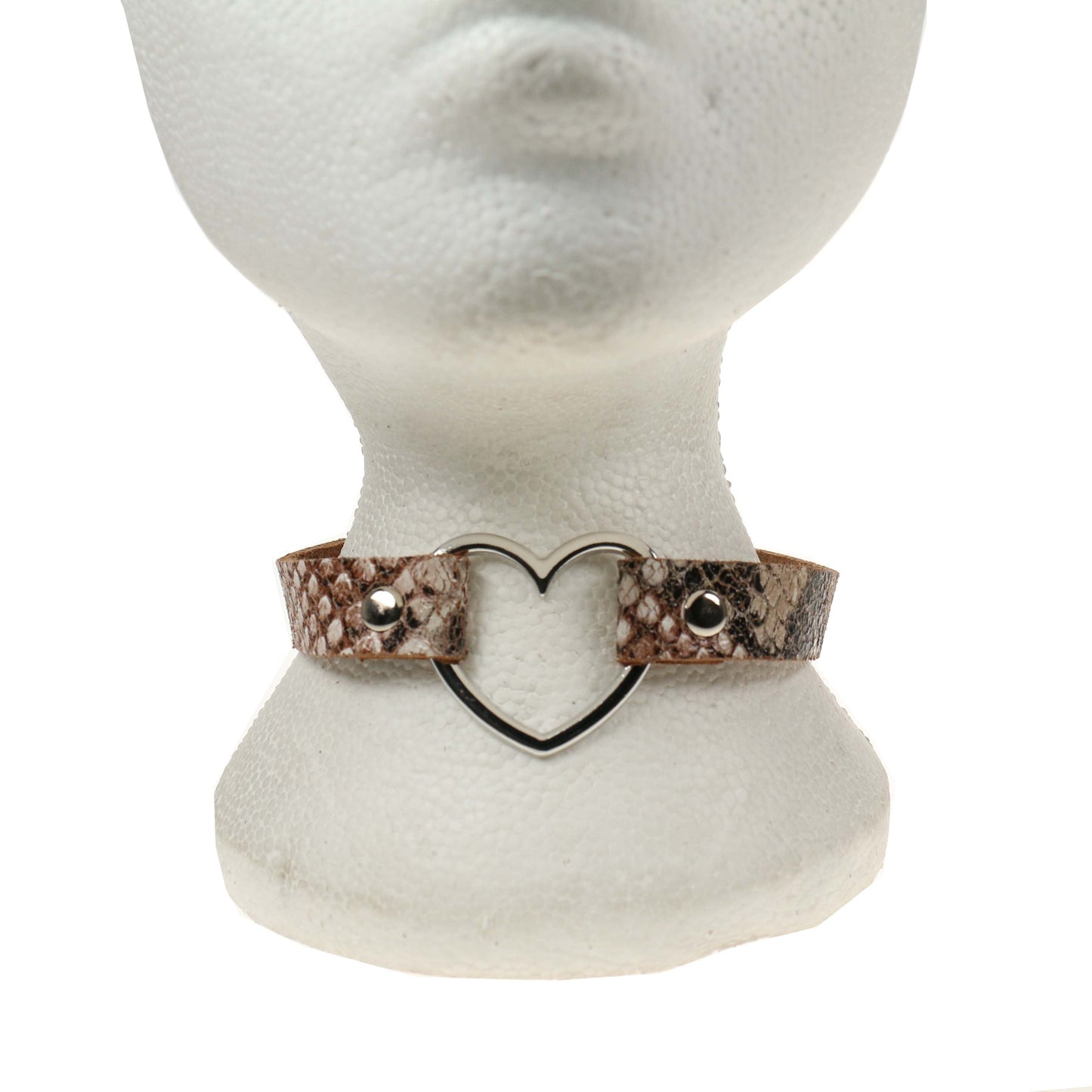 NB245S 1 Row Heart Fitting Leather Choker BRowN SNAKESKIN