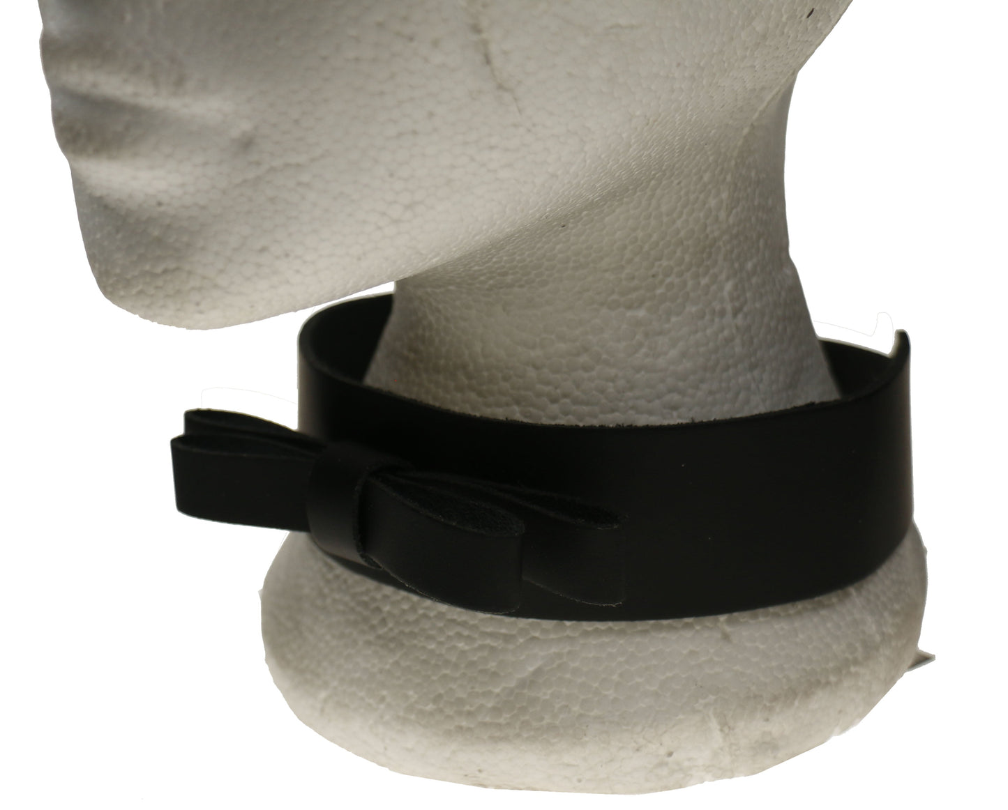 NB258 2 Row Bow Leather Choker