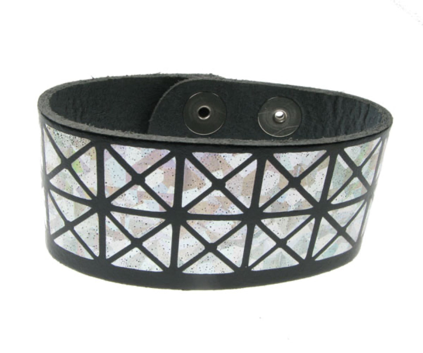WB138 2 Row width Metallic Silver Pyramid Print Leather Wristband (Buttoned) - Black