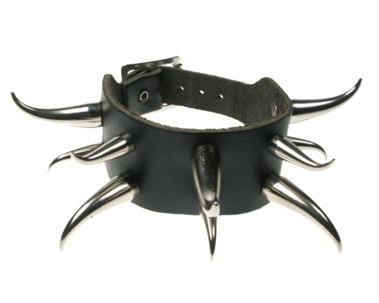 WB437 1 ROW MEDIUM SPIKE Leather Wristband - Black
