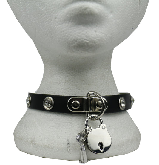 NB303 1 Row Clear Diamonte with Handle Plate and Padlock Leather Choker