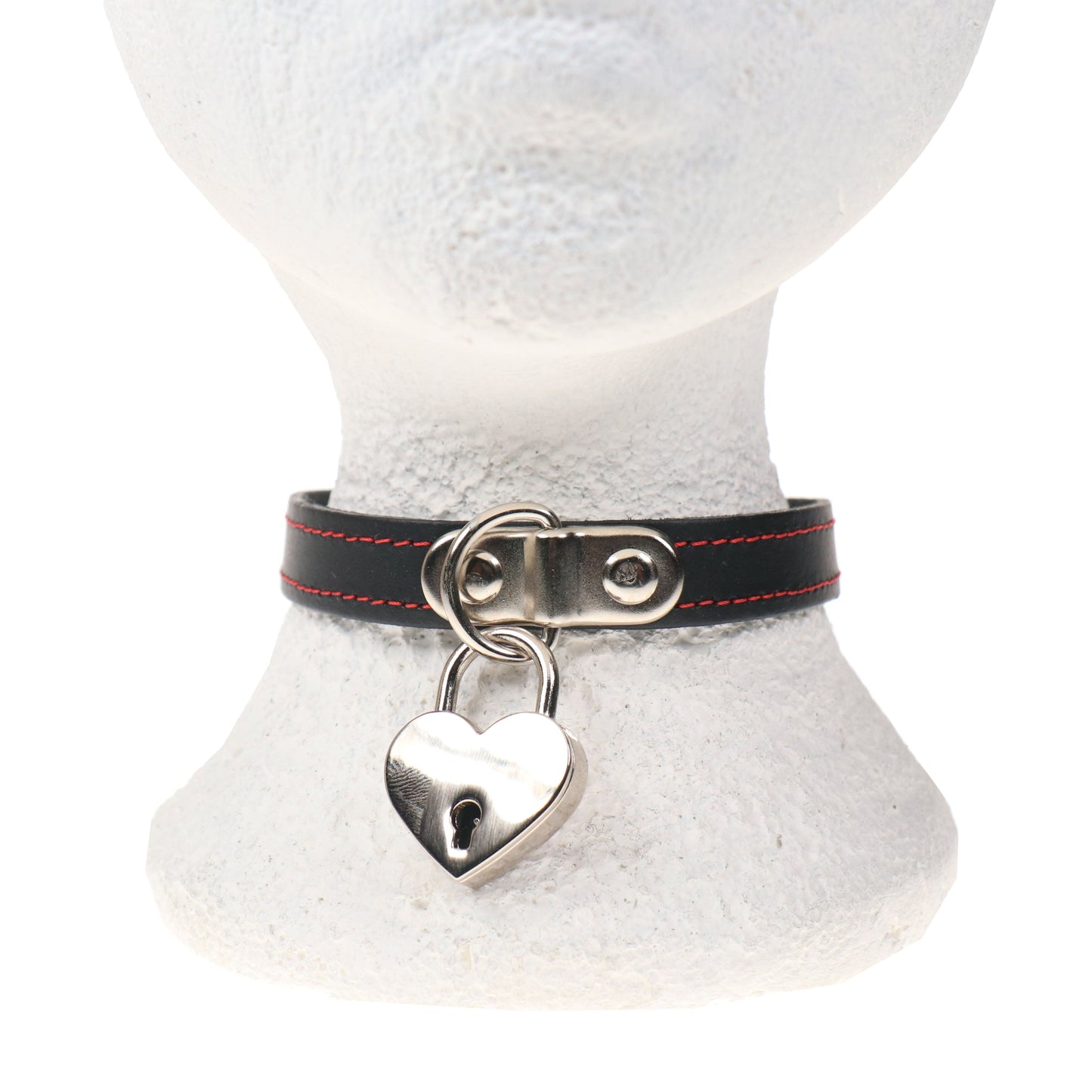 NB320C 1 ROW RED STITCH WITH BIG HEART PADLOCK Leather Choker