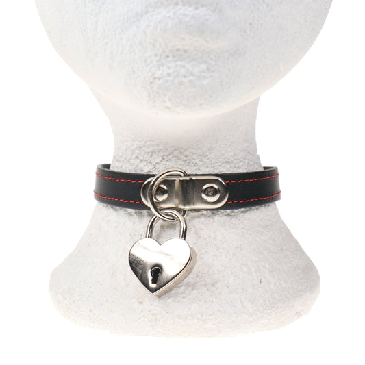 NB320C 1 ROW RED STITCH WITH BIG HEART PADLOCK Leather Choker