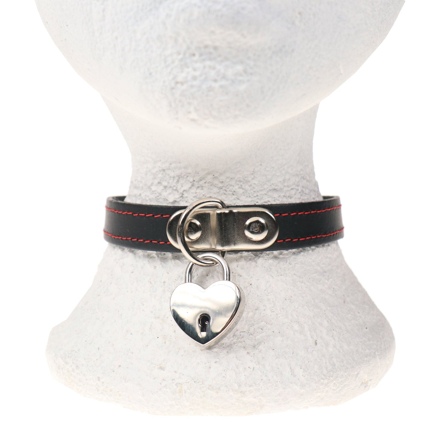 NB320 1 ROW RED STITCH WITH SMALL HEART PADLOCK Leather Choker