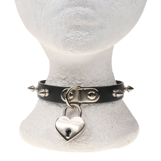 NB322C 1 ROW SMALL SPIKE AND BIG HEART PADLOCK Leather Choker