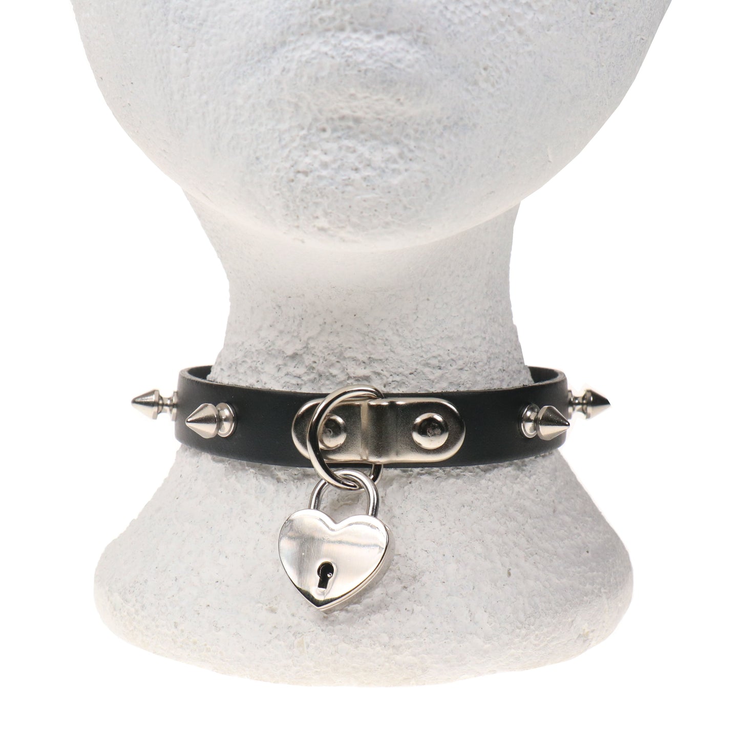 NB322 1 ROW SMALL SPIKE AND SMALL HEART PADLOCK Leather Choker
