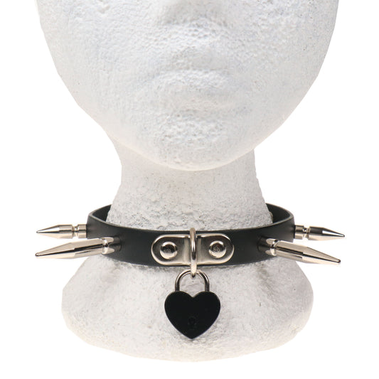 NB325A 1 ROW SMALL,MEDIUM AND LARGE SPIKE AND SMALL BLACK HEART PADLOCK Leather Choker