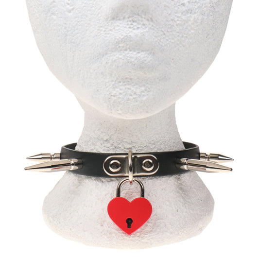 NB325E 1 ROW SMALL,MEDIUM AND LARGE SPIKE AND BIG RED HEART PADLOCK Leather Choker