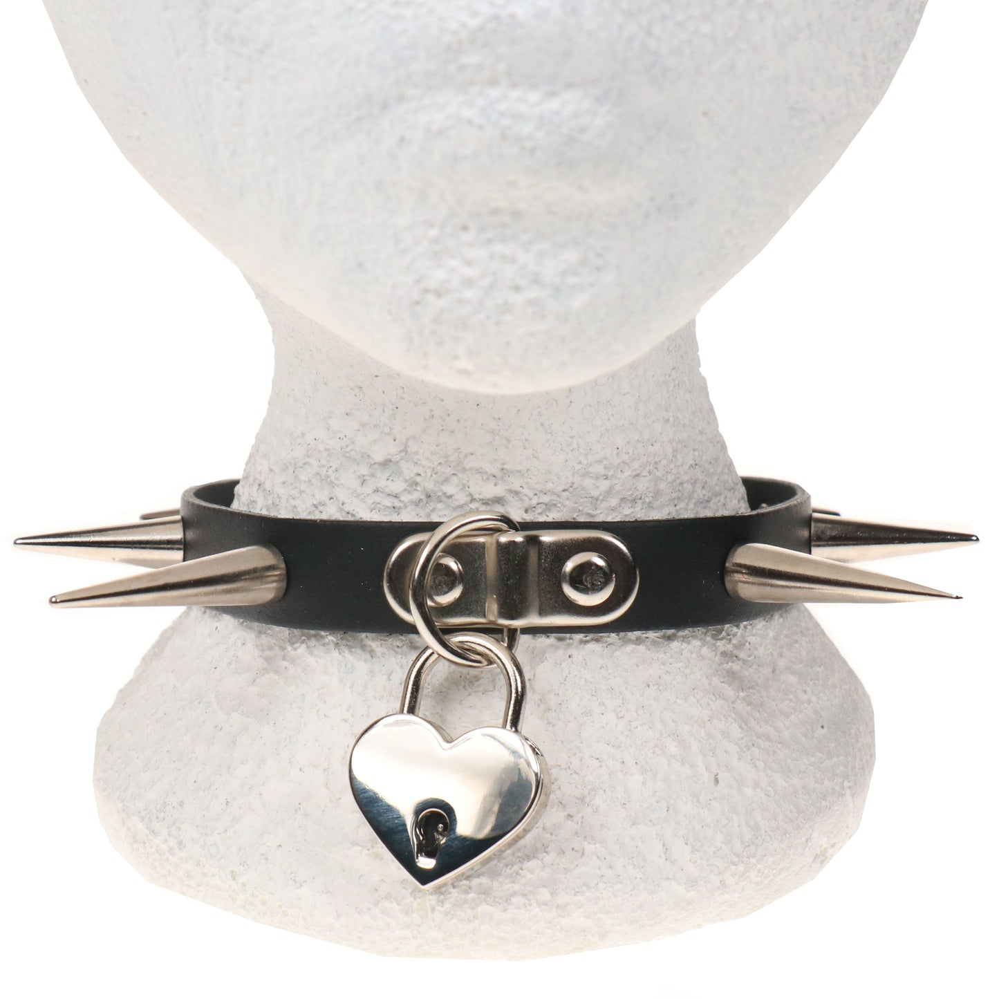NB327C 1 ROW SMALL, MEDIUM AND LARGE CONE SPIKE AND BIG HEART PADLOCK Leather Choker