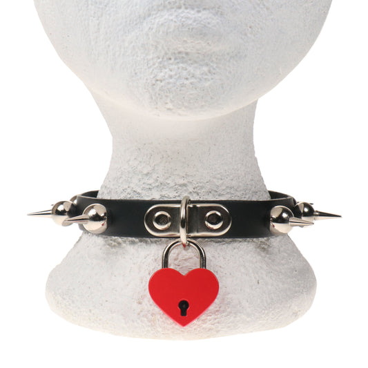 NB328E 1 ROW BALL SPIKE WITH BIG RED HEART PADLOCK Leather Choker