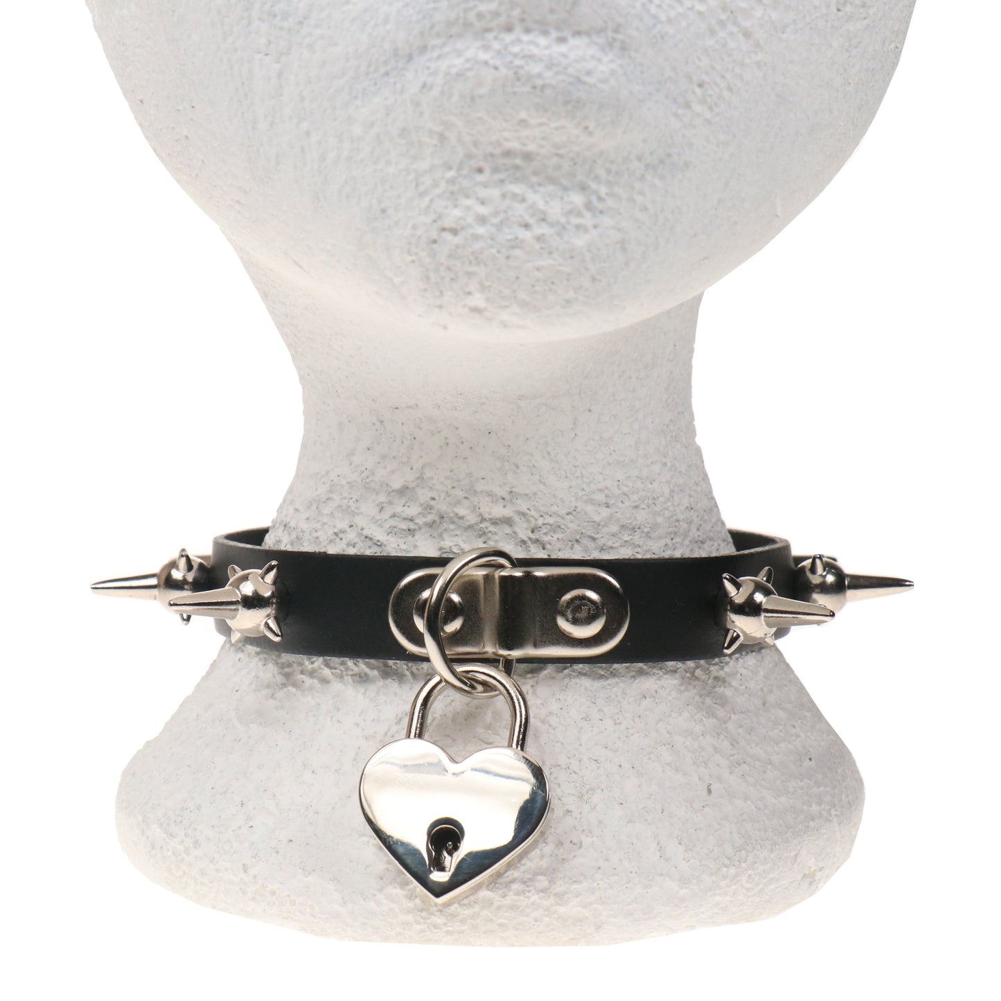 NB329C 1 ROW MINE SPIKE WITH BIG HEART PADLOCK Leather Choker