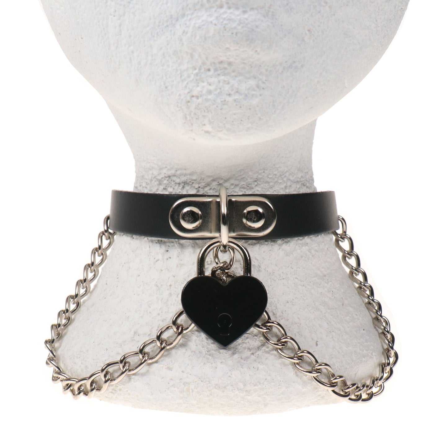 NB331D 1 ROW CHAIN AND BIG BLACK HEART PADLOCK Leather Choker