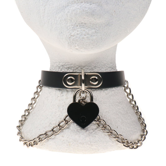 NB331D 1 ROW CHAIN AND BIG BLACK HEART PADLOCK Leather Choker