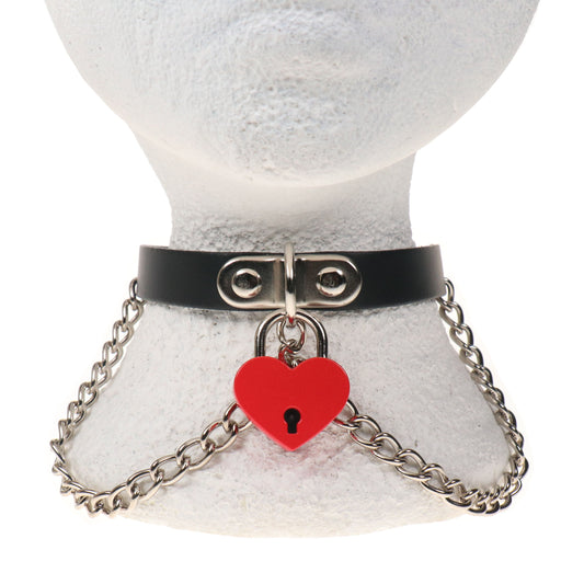 NB332E 1 ROW BLACK STITCH WITH BIG RED HEART PADLOCK- WHITE Leather Choker