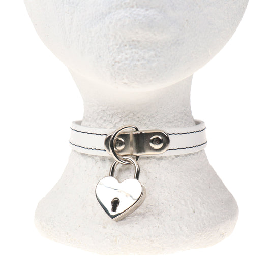 NB332C 1 ROW BLACK STITCH WITH BIG HEART PADLOCK- WHITE Leather Choker