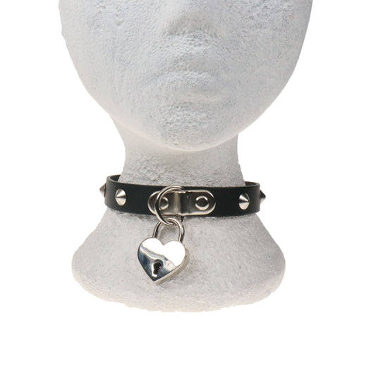 NB333C 1 ROW CONICAL WITH BIG HEART PADLOCK Leather Choker