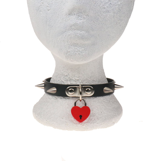 NB334B 1 ROW CONE WITH SMALL RED HEART PADLOCK Leather Choker