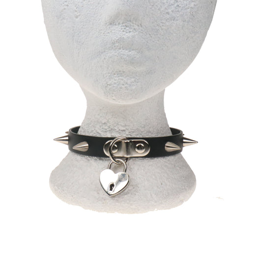 NB334 1 ROW CONE WITH SMALL HEART PADLOCK Leather Choker
