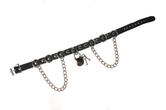NB346 1 ROW SMALL RINGS AND CHAIN W/PADLOCK Leather Choker