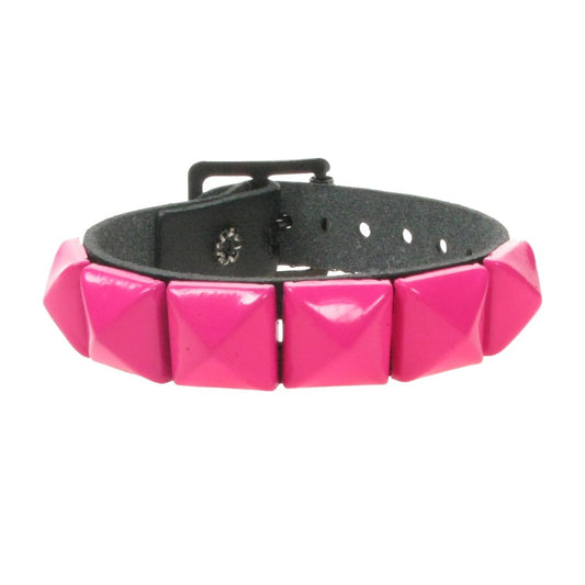 WB008B 1 ROW PINK PYRAMID LEATHER WRISTBAND - BLACK