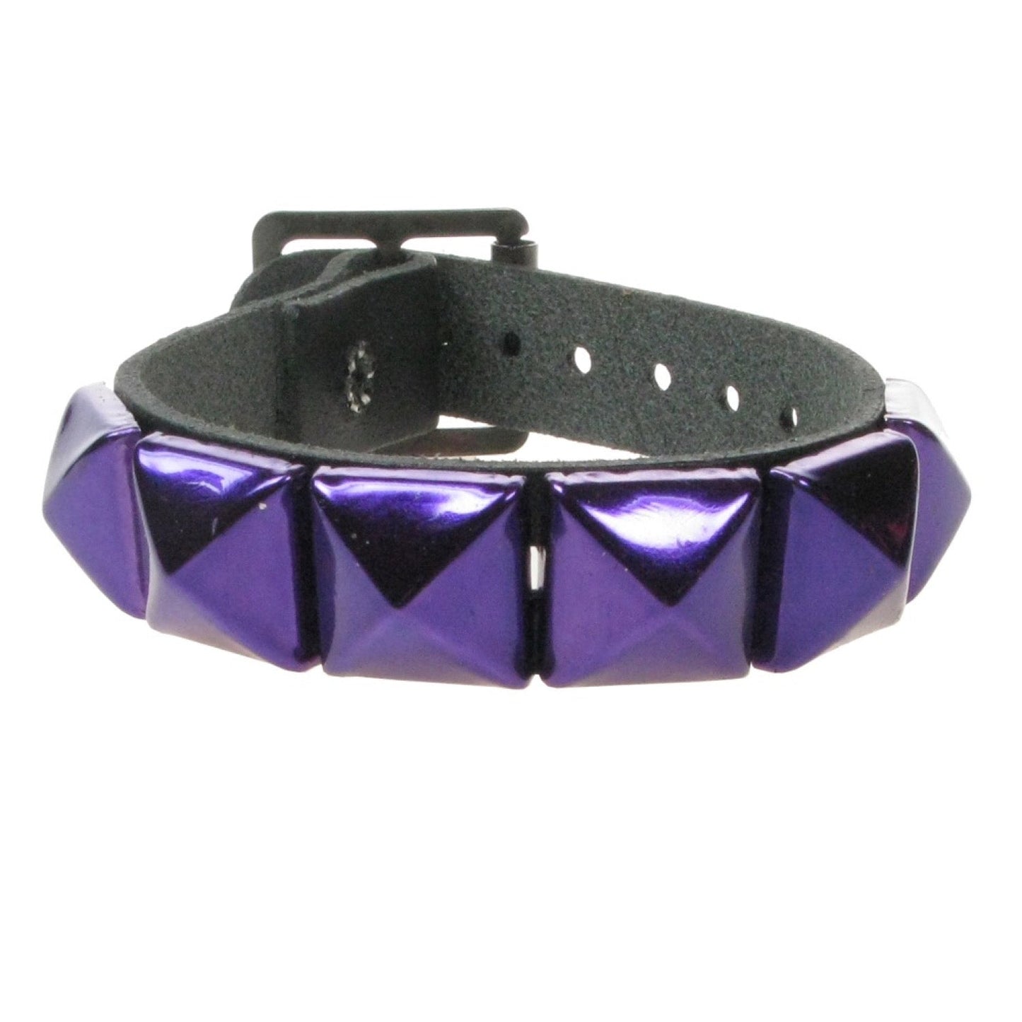 WB008O 1 ROW METALLIC PURPLE PYRAMID LEATHER WRISTBAND - BLACK