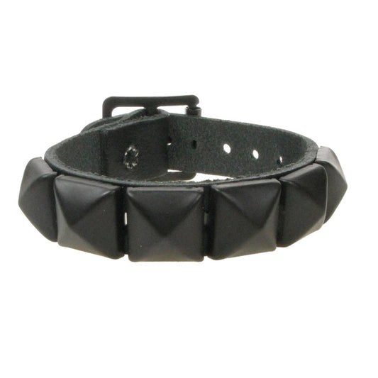 WB008P 1 ROW MATT BLACK PYRAMID LEATHER WRISTBAND - BLACK