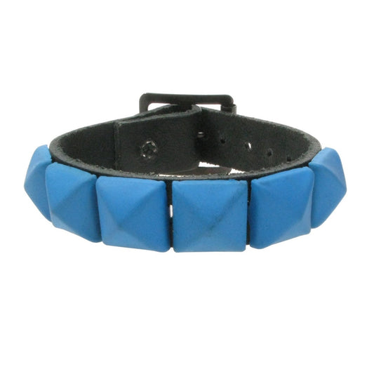 WB008U 1 ROW RUBBER BLUE PYRAMID LEATHER WRISTBAND - BLACK