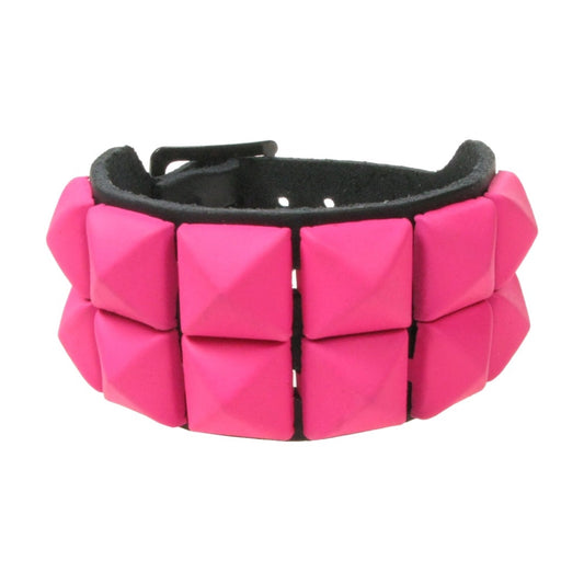 WB009O 2 ROW RUBBER PINK PYRAMID LEATHER WRISTBAND - BLACK