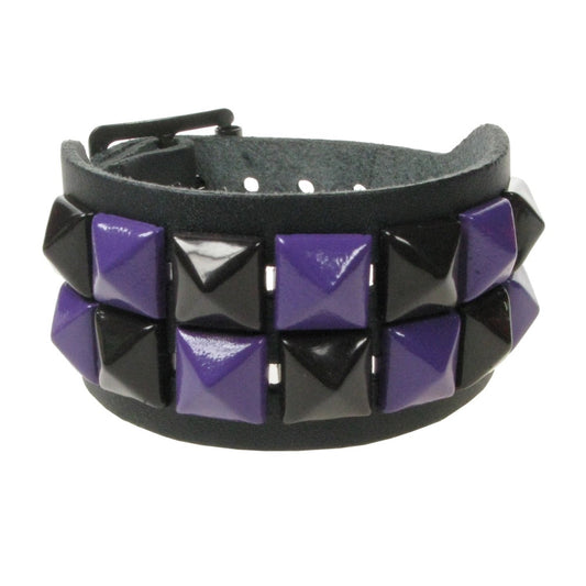 WB086D 2 ROW SMALL PURPLE AND BLACK PYRAMID LEATHER WRISTBAND - BLACK