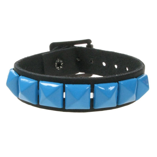 WB101C 1 ROW SMALL BLUE PYRAMID LEATHER WRISTBAND - BLACK