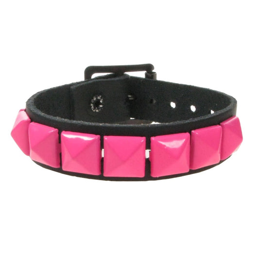 WB101G 1 ROW SMALL PINK PYRAMID LEATHER WRISTBAND - BLACK
