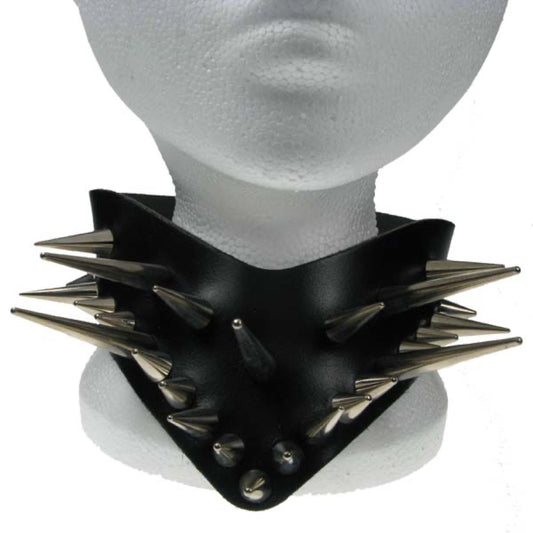 NB013 Mixed Cone V Neck Spike Leather Choker