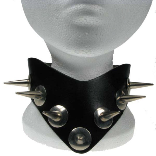 NB018 Metal Disk & Medium Cone V Neck Leather Choker