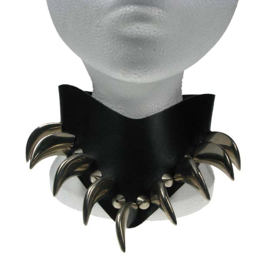 NB024 Conical & Saber Tooth Mixed V Neck Leather Choker