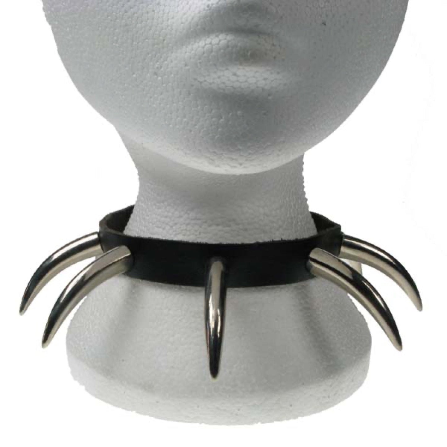 NB080 1 Row Large Tooth Leather Choker