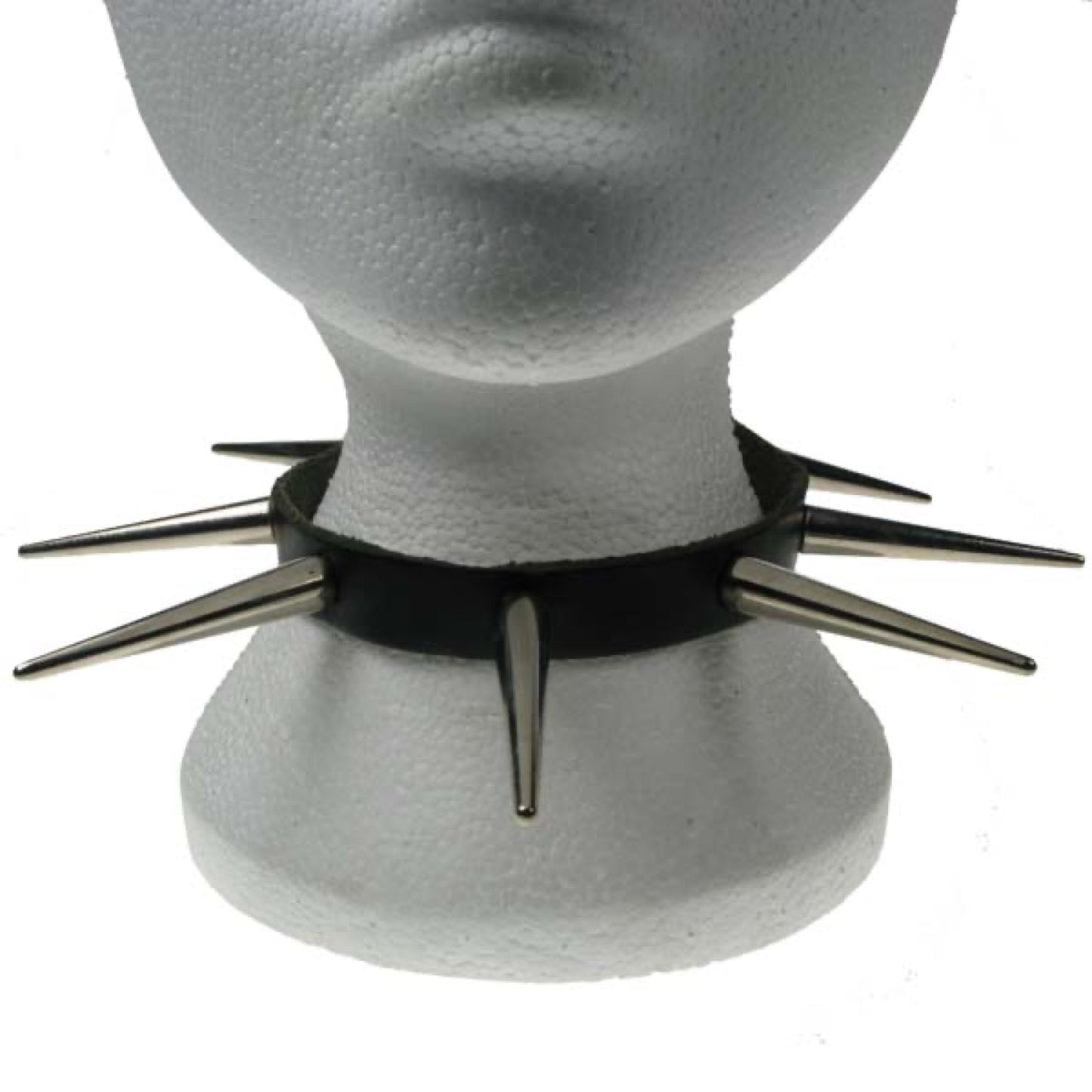 NB091 1 Row Large Cone Spike Leather Choker