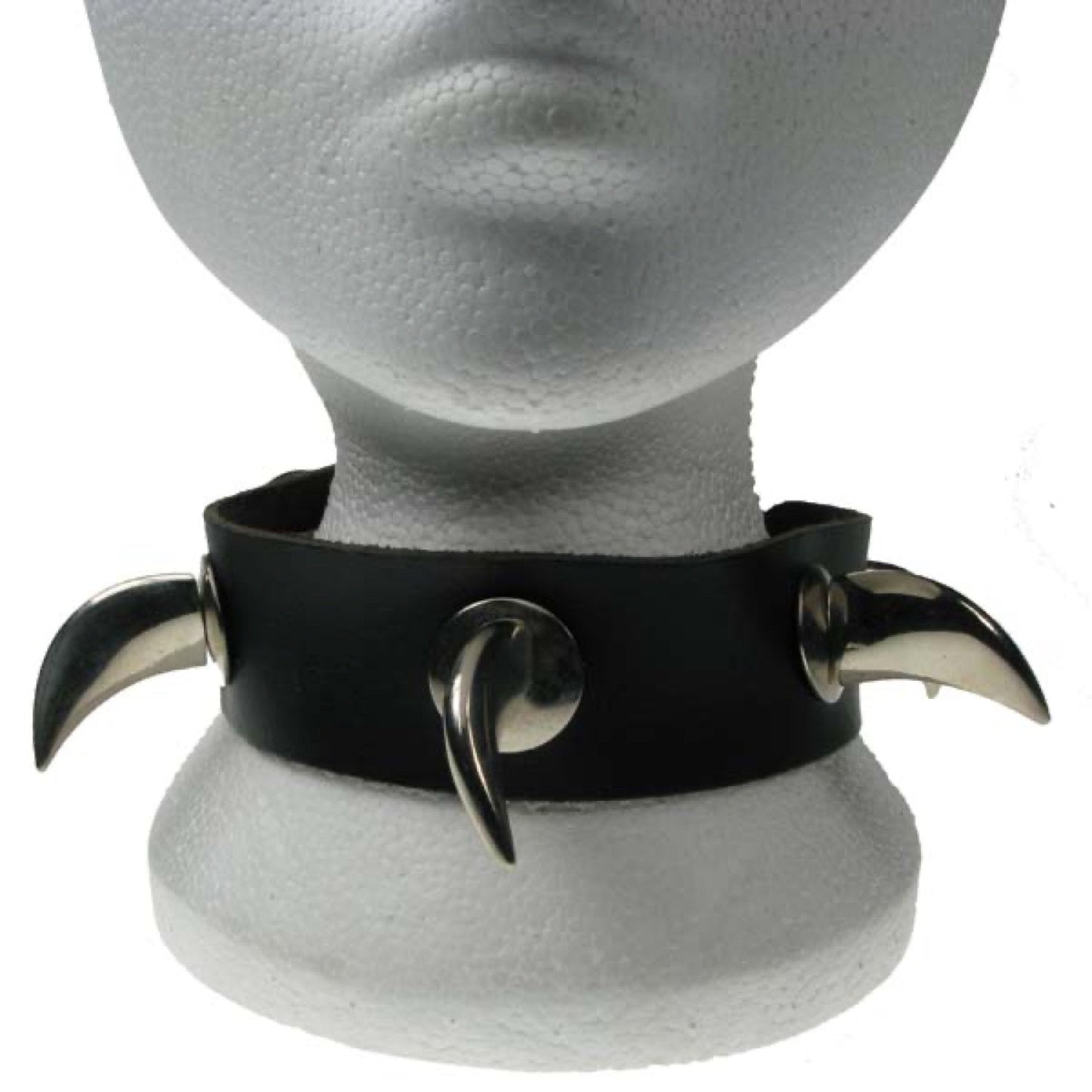 NB098 1 Row Saber Tooth and Circular Plate Leather Choker