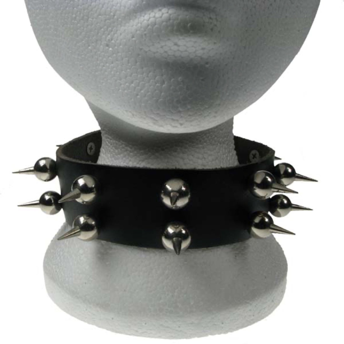 NB117 2 Row Ball Spike Leather Choker