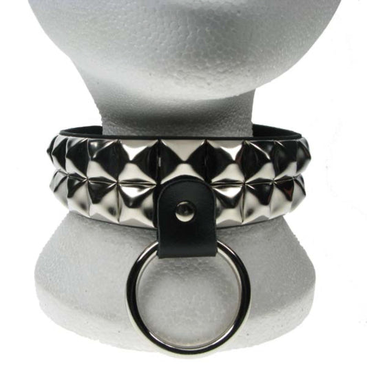 NB137 2 Row Pyramid and Large Ring Leather Choker