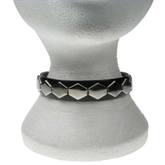 NB143 1 Row hexagon fitting Leather Choker