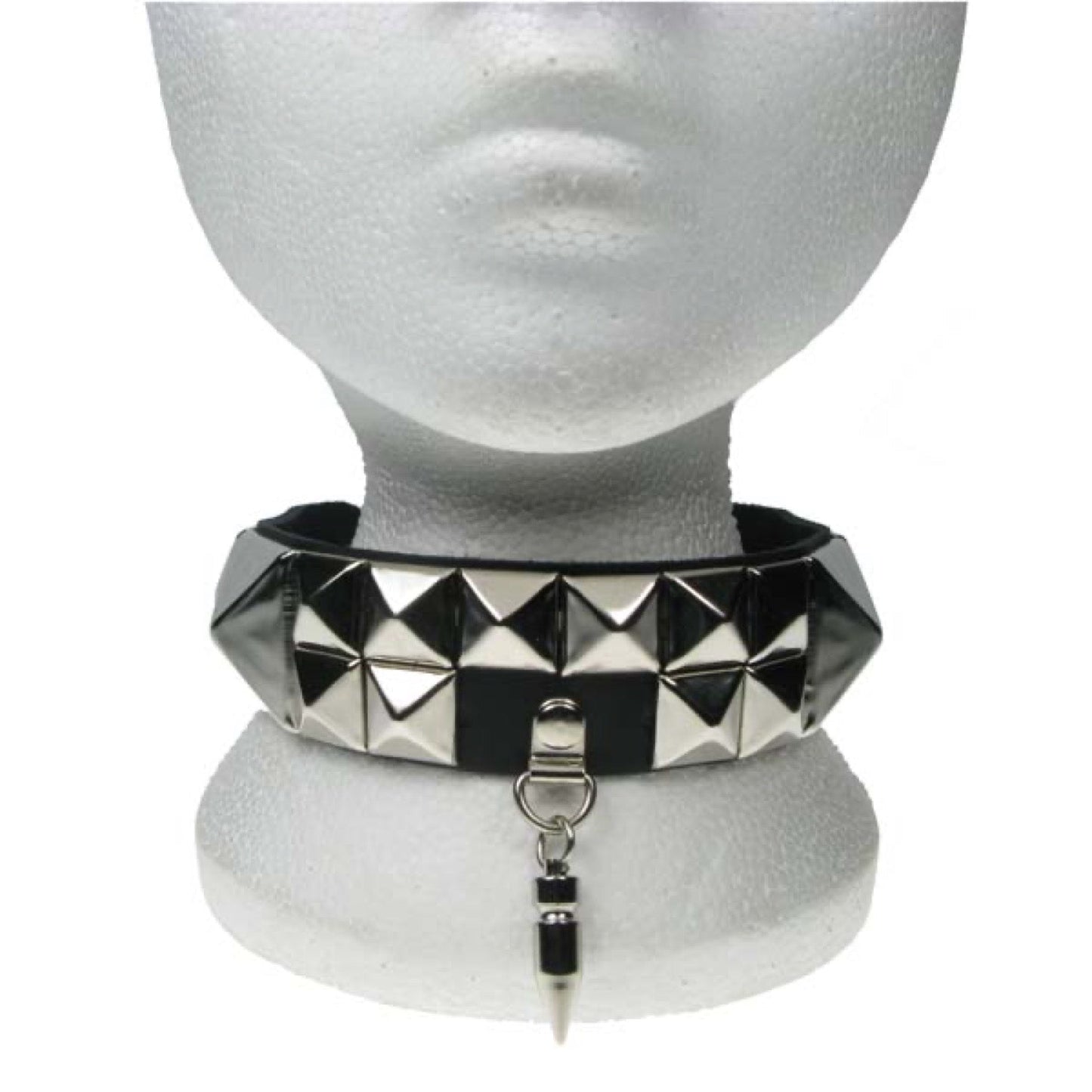 NB161 2Row silver new Pyramid w/large silver Pyramid & medium Spike fitting in middle Choker