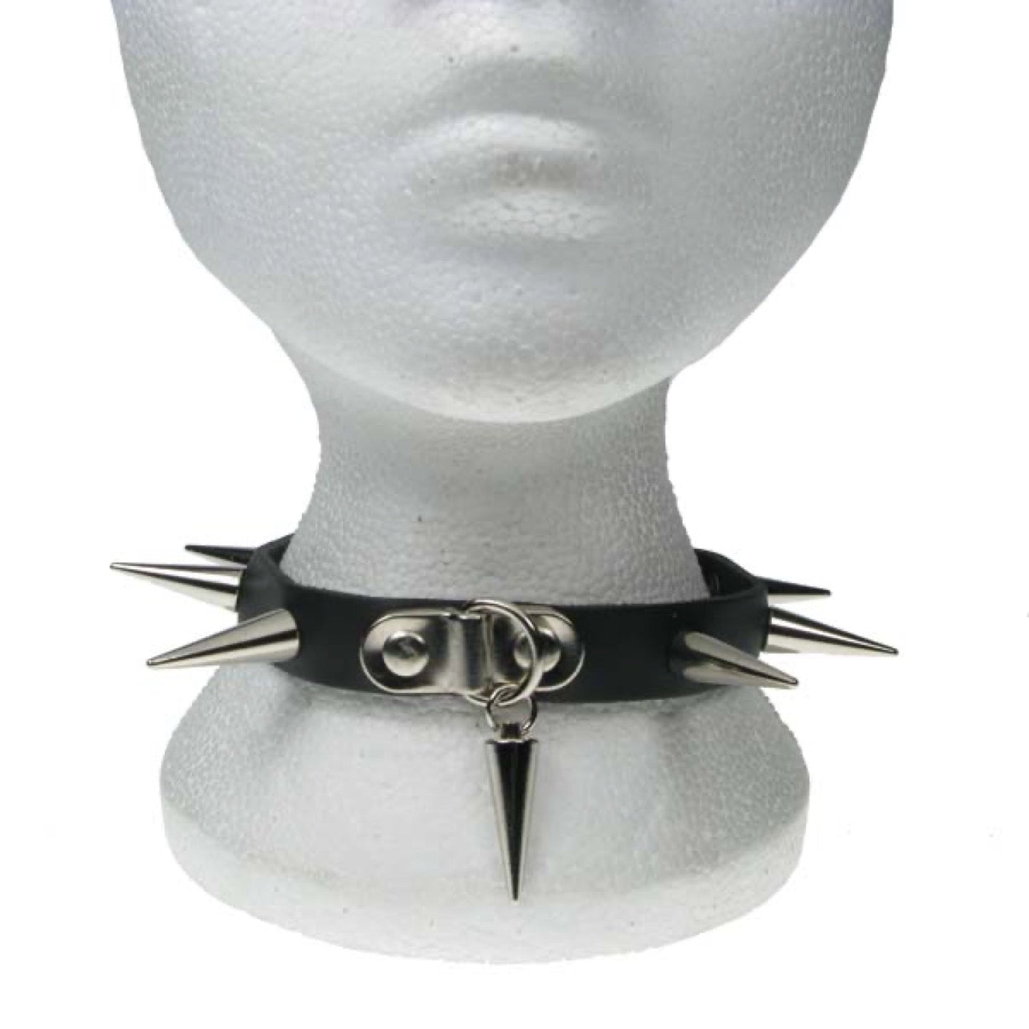 NB170 1 Row medium cone with cone fitting hanging in middle Leather Choker Leather Choker