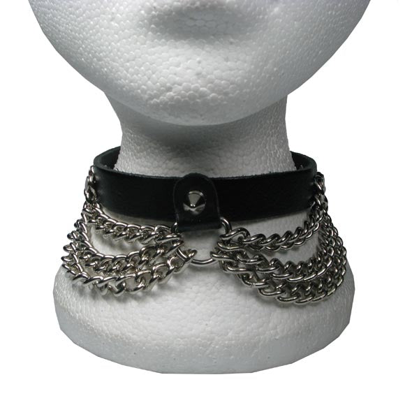 NB179 Triple Chains hanging from Small Ring 1 Row Leather Choker