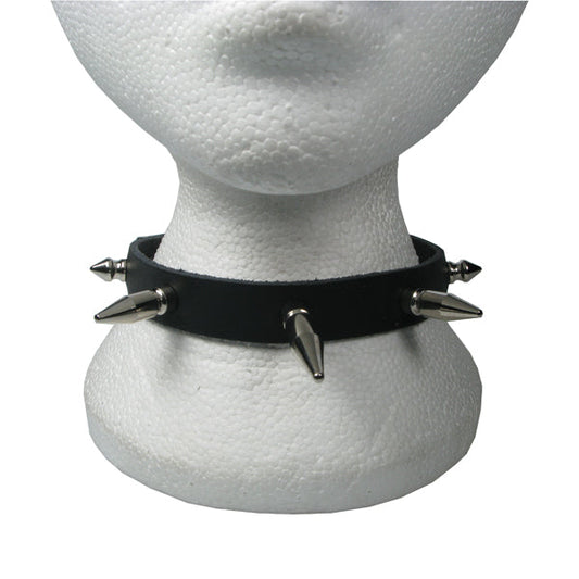 NB197 1 Row Small, Medium and Large Spike Leather Choker