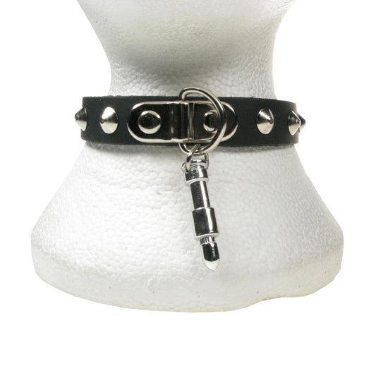 NB229 1 Row Bullet Fitting Hanging w/ Conicals Leather Choker