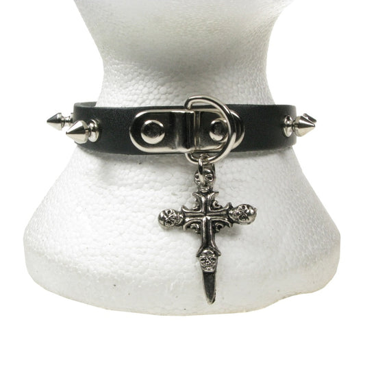NB231 1 Row Spike w/Skull Crucifix Fitting Leather Choker